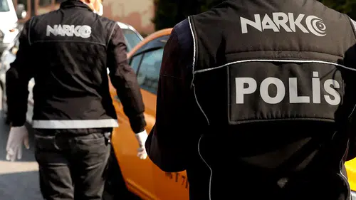 Uyuşturucu Operasyonunda 32 İl'de 423 Şüpheli Yakalandı, 560 Kg Madde Ele Geçirildi