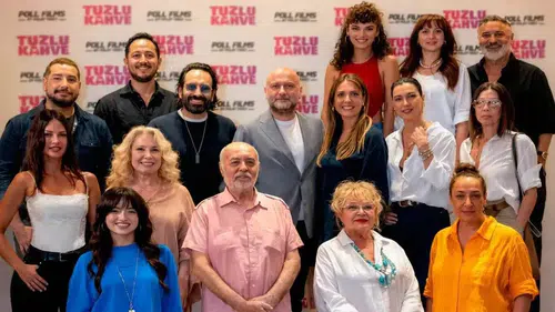 Tuzlu Kahve Dizisinde Sürpriz Ayrılık! Senarist Değişti, Yerine Gelen İsim Belli Oldu