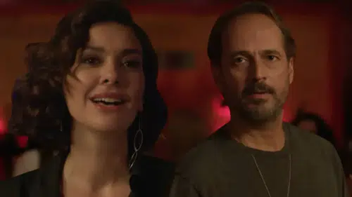 İlk ve Son Dizisi 4. Sezon Onayını Aldı! Yeni Sezonda Neler Olacak?