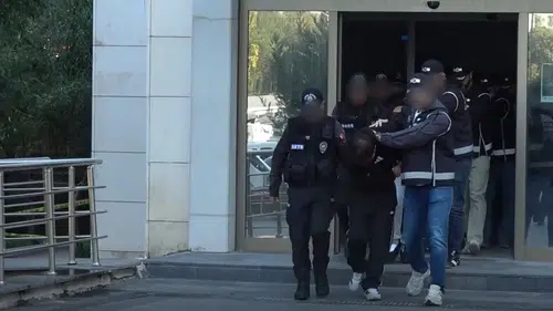 Daltonlar ve Şapkalılar çetelerine 14 ilde operasyon: 20 kişi tutuklandı