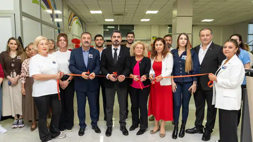 Yenişehir Belediyesi, Kadınlar İçin Seramik Atölyesi ile Cumhuriyet Bayramı'nı Kutladı