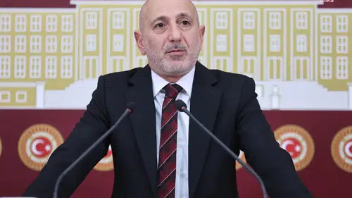 Elbistan-Göksun yolundaki kazalar sonrası CHP'li Öztunç'tan acil sinyalizasyon çağrısı