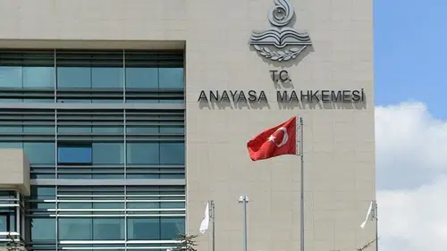 AYM'den 26 Siyasi Parti Hakkında Suç Duyurusu Kararı! İşte O Partilerin Listesi