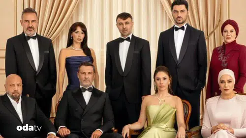 Kızılcık Şerbeti'nde büyük ayrılık! Melis Civelek ve Zeynep Gür diziden ayrıldı