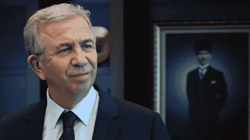 Mansur Yavaş'tan 29 Ekim Mesajı: "Cumhuriyetin Değerleri Yolumuzu Aydınlatıyor"