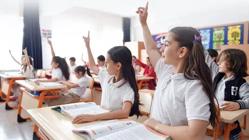 Kasım Ara Tatili Ne Zaman Başlıyor? 2026'da Okullar 9 Gün Tatil Olacak!