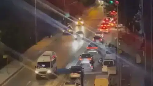 Bayrampaşa'da Yol Çöktü: Göçük Altında Kalan 1 İşçi Hayatını Kaybetti!