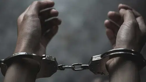 Yargıda rüşvet soruşturması büyüyor: 8 tutuklama, 5 yargı mensubu görevden uzaklaştırıldı