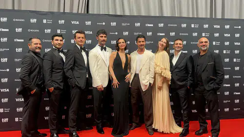 Demet Özdemir, Kaan Yıldırım ve Tuba Ünsal Altın Portakal'da! Cinlerin Düğünü Görücüye Çıktı