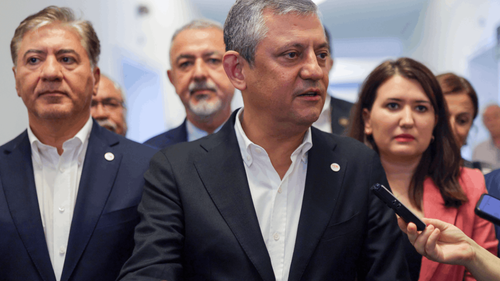 Özgür Özel: "Erdoğan'ın politikaları, asrın dolandırıcılığına zemin hazırladı"