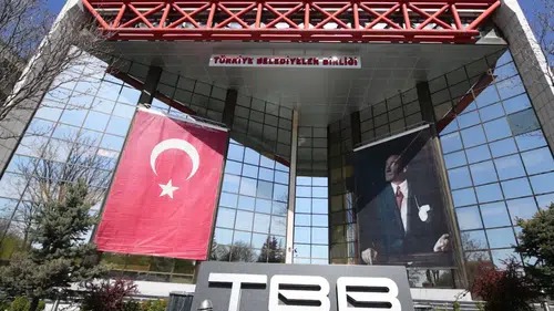 Mersin Büyükşehir Belediye Başkanı Vahap Seçer'in tutuklanmasının ardından TBB'de başkan vekili seçimi yapılacak