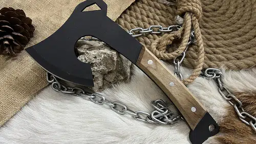 İzmir'de iki ayrı lisede güvenlik alarmı! Öğrencilerin okula bıçak ve baltayla girdiği iddia edildi