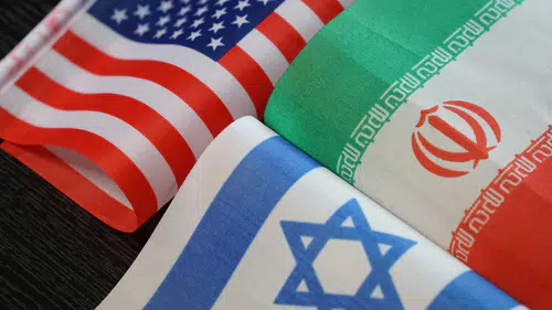 ABD ve İsrail'den İran'a seyir füzeleri ile saldırı