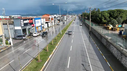 Balıkesir Büyükşehir’den 20 İlçede Yeşil Alan ve Peyzaj Atağı