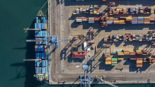 Ocak ayında Türkiye'nin dış ticaret açığı yüzde 11.6 artarak 8.38 milyar dolara yükseldi