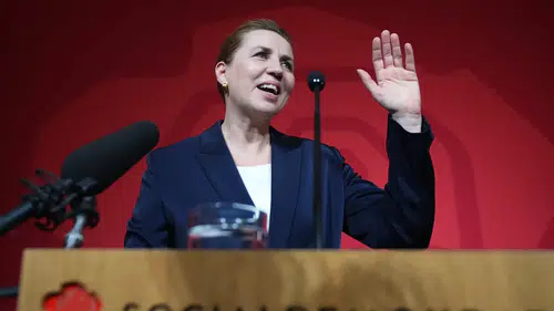 Danimarka’da seçim depremi: Başbakan Frederiksen istifasını sundu, koalisyon pazarlığı başladı