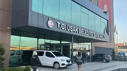 Uşak Belediyesi operasyonunda gözaltı sayısı arttı: 4 kişi daha gözaltına alındı
