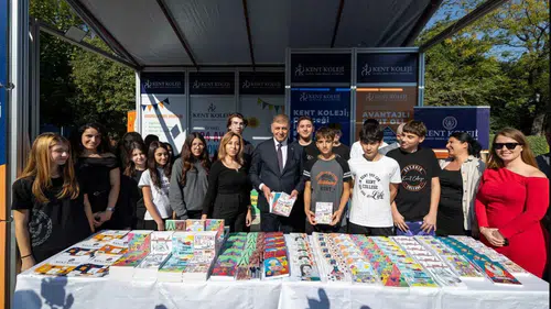 İZKİTAP 2026 için geri sayım başladı: İzmir 10 gün boyunca kitapla buluşacak