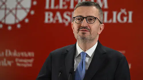 İletişim Başkanı Burhanettin Duran: Gaziantep'te İran'dan gelen balistik füzeyi etkisiz hale getirdi