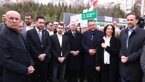 Çankaya'da emekli lokali sayısı 8'e yükseldi, sosyal yaşamı destekleyen yeni merkez açıldı