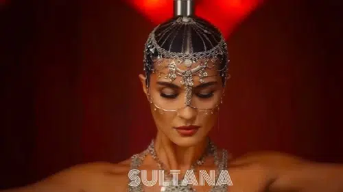 Sultana filminden yeni kareler gündem oldu: Tuba Büyüküstün’ün sahneleri çok konuşuldu