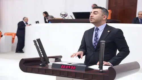 CHP’li Cem Avşar’dan Tapu Kanunu Teklifine Sert Tepki: “Mülkiyet Hakkına Saldırı Var”