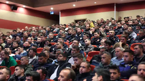 Muğla’da şoförlere mesleki gelişim desteği: Toplu taşıma ve taksi esnafına kapsamlı eğitim