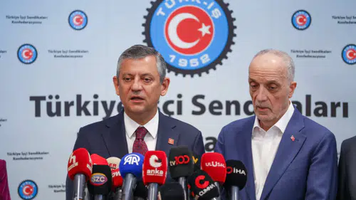 Özgür Özel’den 1 Mayıs çağrısı: “Gelin, işçiye bayram hediyesi verelim”