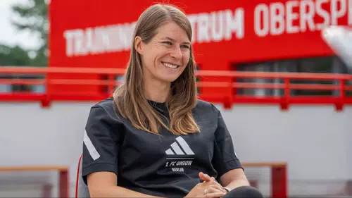 Union Berlin’de tarihi karar: Marie-Louise Eta, Bundesliga’da erkek takımını çalıştıran ilk kadın teknik direktör oldu