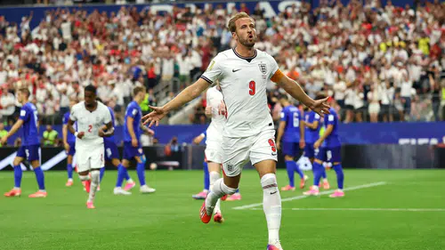 ABD'de Gol Düellosu: İngiltere, Hırvatistan'ı 4-2 İle Geçti! Thomas Tuchel Dünya Kupası'na Fırtına Gibi Başladı