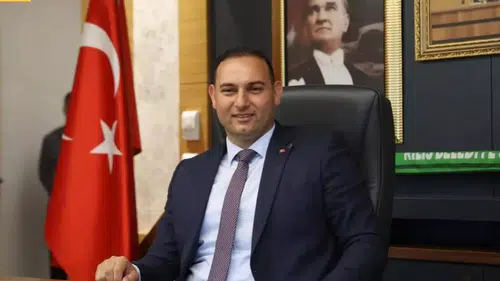 CHP’li Kilis Belediye Başkanı Hakan Bilecen partisinden istifa etti