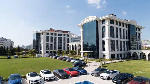 Özel okul fiyatları cep yakıyor: 2026-2027 ücretleri milyonları aştı