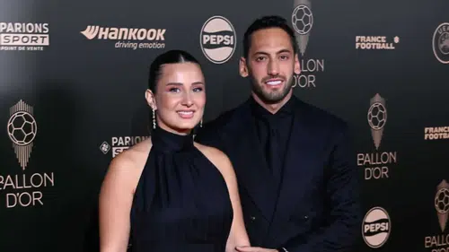 Sinem Çalhanoğlu’ndan Hakan Çalhanoğlu’na Destek: “Kaybedince Suçlu Aramak Kolay”