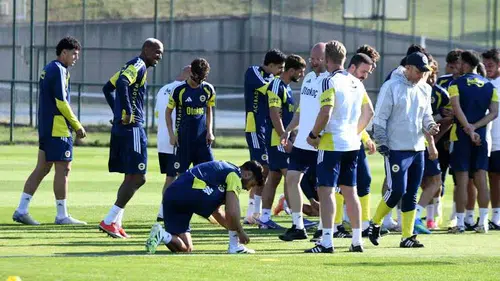 Fenerbahçe’nin Avusturya kamp kadrosu belli oldu: Windischgarsten yolcuları açıklandı