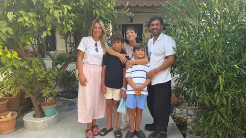 Batuhan Mumcu, Ahmet Kaya’nın ailesiyle bir araya geldi
