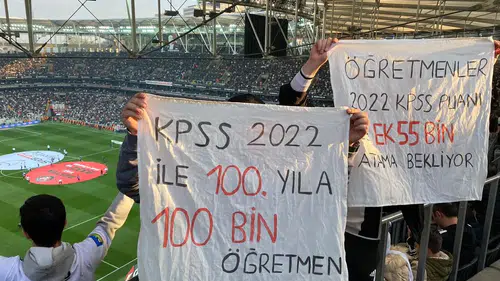 Ücretli öğretmen sayısı tartışması büyüdü: Öğretmenlerden 50 bin atama çağrısı
