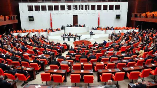 TBMM'den şehit ve gazi ailelerine ek gelir ve sosyal haklar düzenlemesi onaylandı