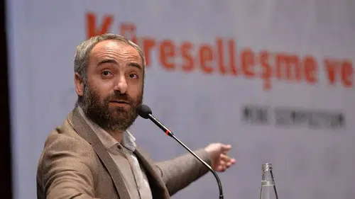 İsmail Saymaz yeni yayın döneminde Halk TV’de yok