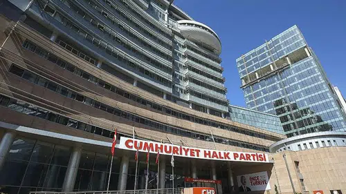 CHP’den Menderes Belediye Başkanı İlkay Çiçek için kesin ihraç talebi