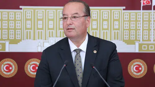 CHP'li Akay: Ulaştırma projelerindeki maliyet artışı 1,8 trilyon lira, kamu zararları denetlenmeli!