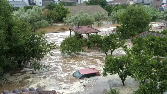 Selanik'te sel felaketi