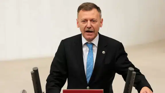 Aytuğ Atıcı TBMM'de Darbe Girişiminin Perde Arkasını Değerlendirdi