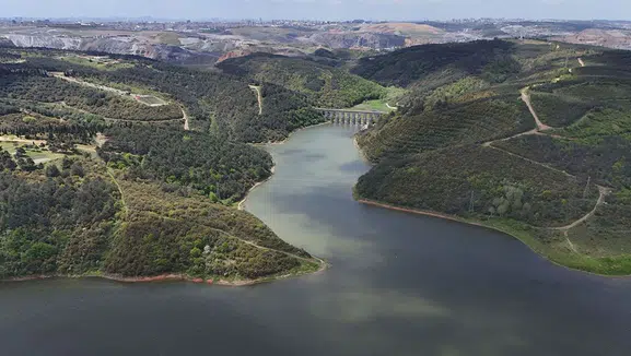 İSKİ İstanbul Baraj Doluluk Oranlarını Açıkladı! Su Seviyesi Yüzde 40'ın Altında: İşte 14 Ekim 2026 Son Durum
