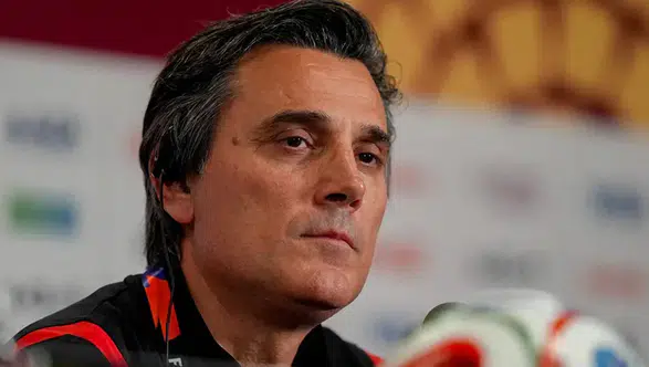 Bursa’da tribünlerden Montella’ya sert tepki: “Montella istifa” sesleri