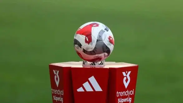 Süper Lig puan durumu güncellendi! Galatasaray liderliğe yükseldi, Fenerbahçe kaçıncı sırada?