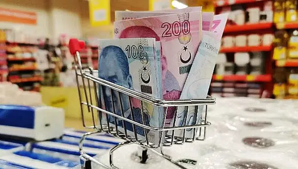 Ekim'de hizmet sektörü güveni düştü, perakende ve inşaat arttı