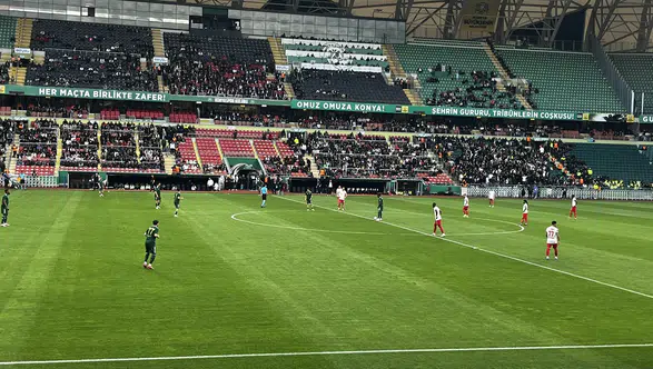 Çorumspor Süper Lig’e çıktı! Esenler Erokspor’u 2-0 yenen Çorum FK tarihe geçti