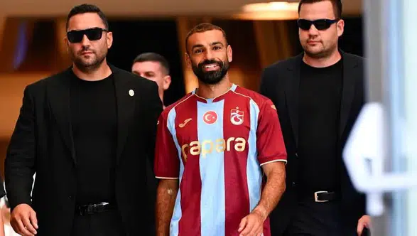 Trabzonspor, Salah ile 2 yıllık sözleşme imzaladığını duyurdu