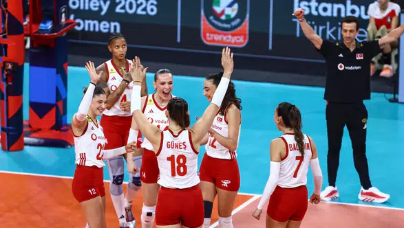 Filenin Sultanları yarı finalde: Rakip Sırbistan oldu