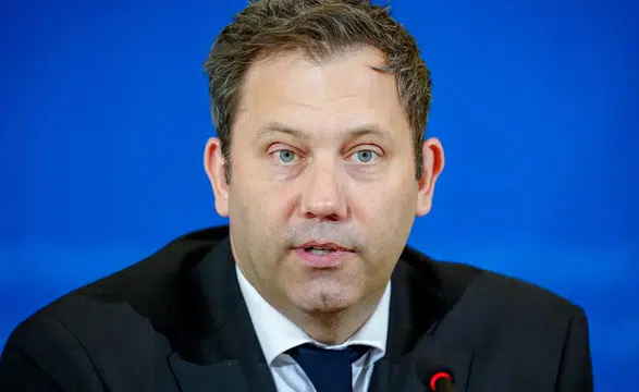 Almanya Maliye Bakanı: Zor yıllar geliyor, herkes tasarrufu hissedecek